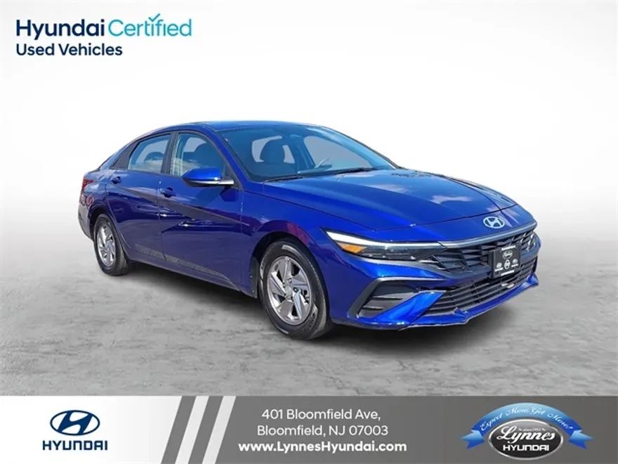 2024 Hyundai Elantra SE photo 1