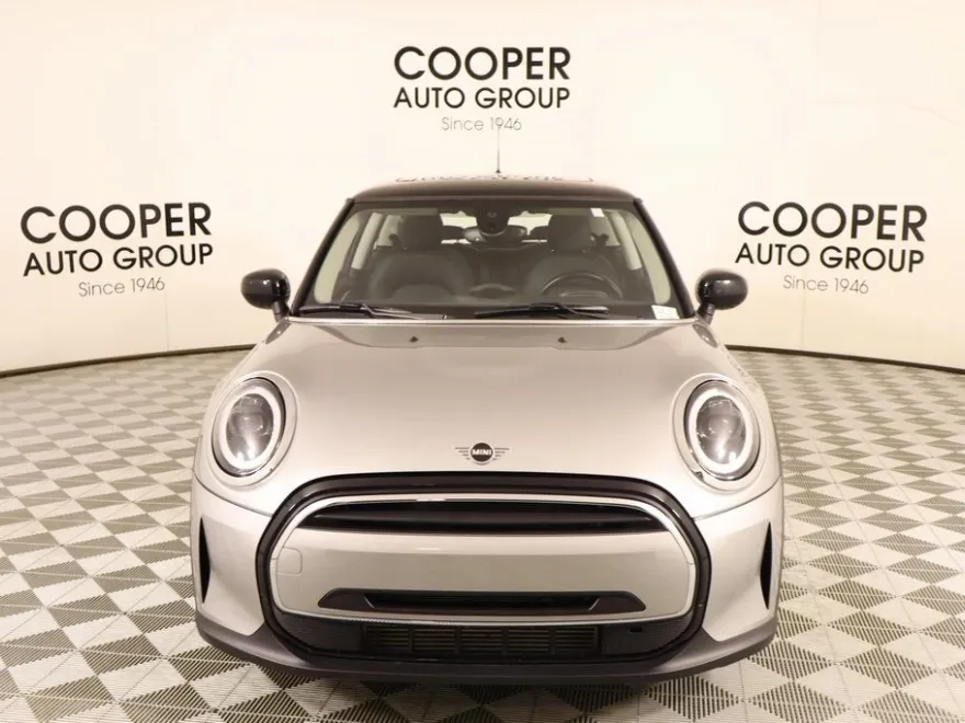2024 Mini Cooper 2 Door Hardtop photo 1