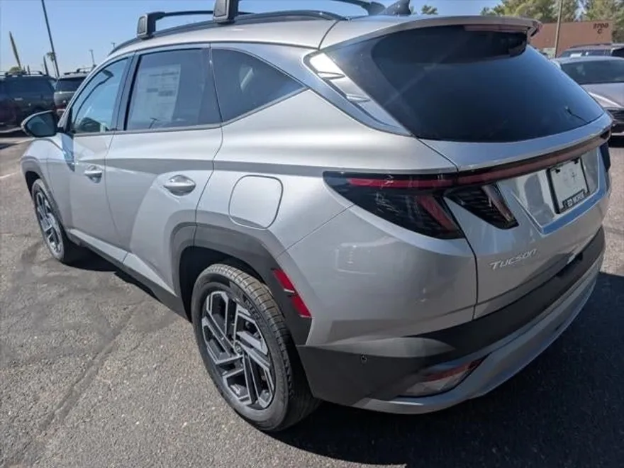 2025 Hyundai Tucson Hybrid Limited photo 1