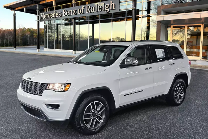 2020 Jeep Grand Cherokee Limited photo 1