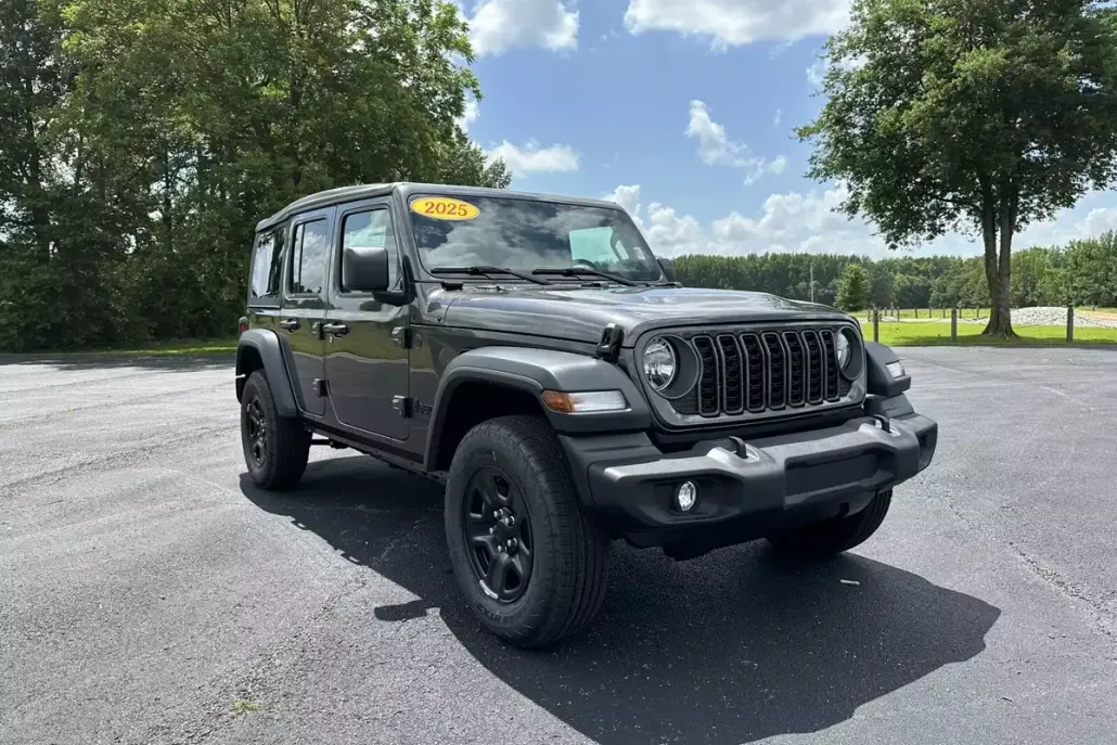 2025 Jeep Wrangler Sport photo 1