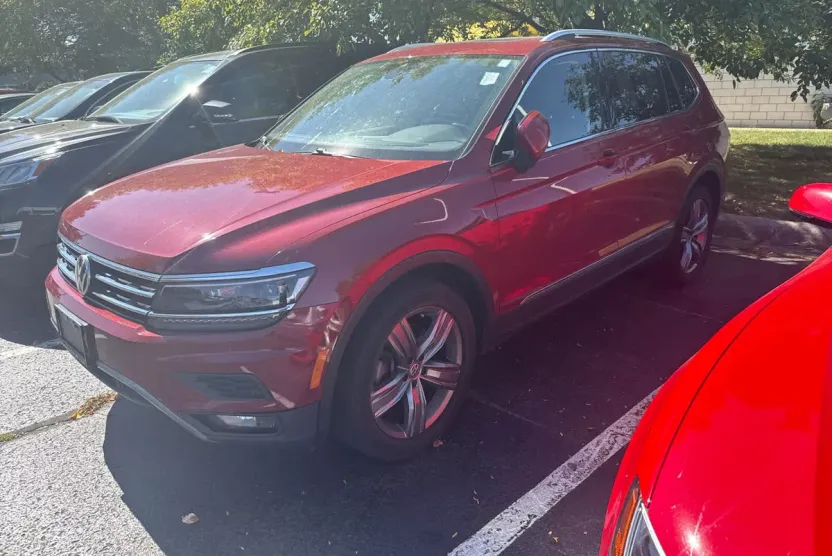 2018 Volkswagen Tiguan SEL Premium photo 1
