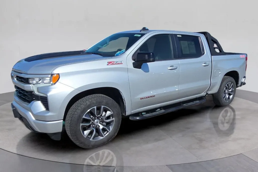 2022 Chevrolet Silverado 1500 RST photo 1