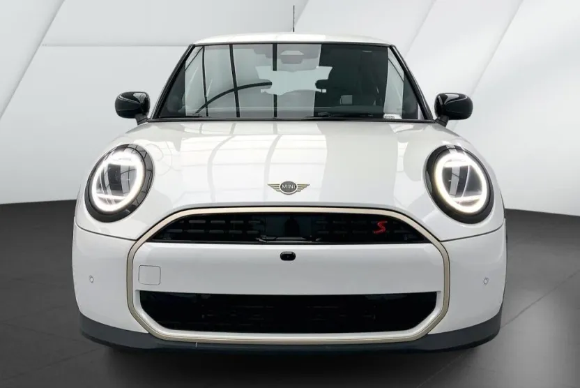 2025 Mini Cooper 2 Door Hardtop S photo 1