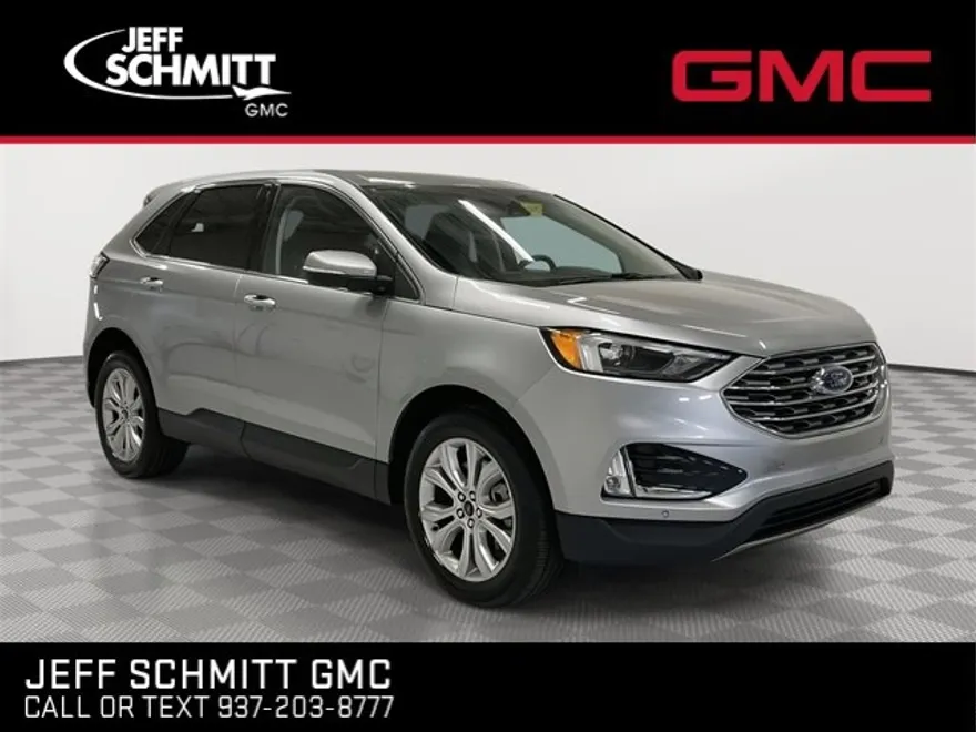 2024 Ford Edge Titanium photo 1