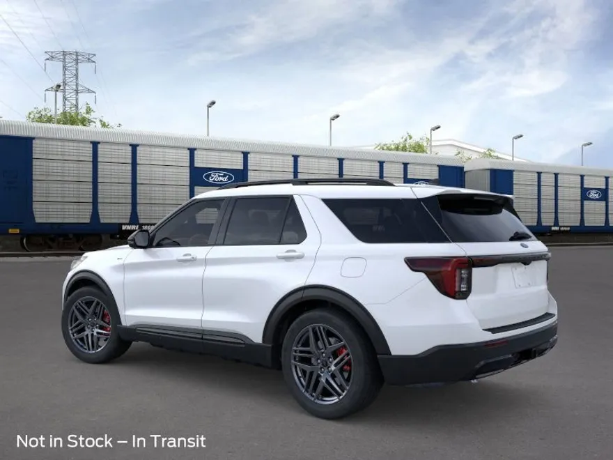 2025 Ford Explorer ST-Line photo 1