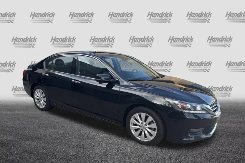 2015 Honda Accord V6 EX-L photo 1