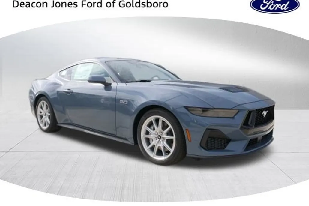 2025 Ford Mustang GT Premium photo 1
