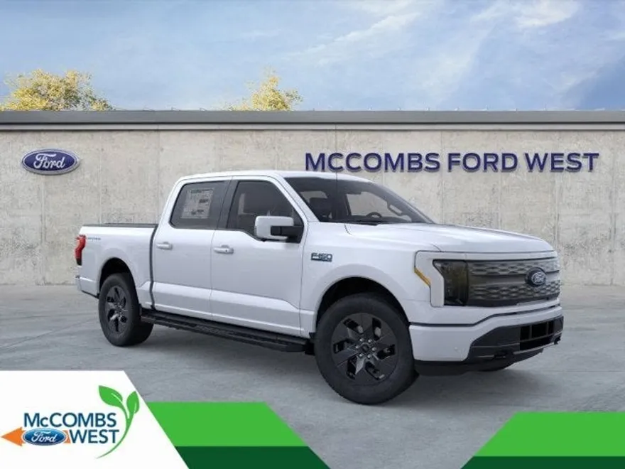 2025 Ford F-150 Lightning Lariat photo 1