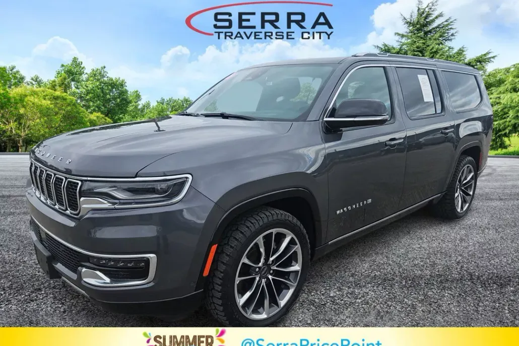 2023 Jeep Wagoneer L Series III photo 1