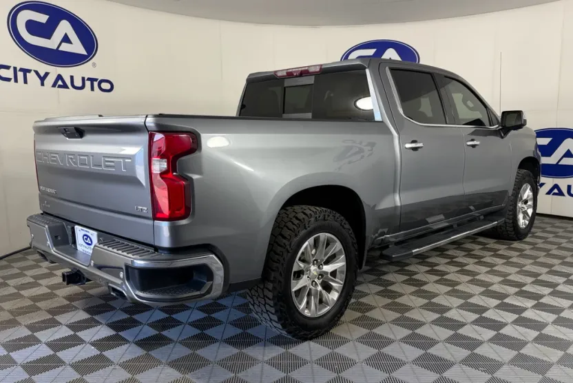 2020 Chevrolet Silverado 1500 LTZ photo 1
