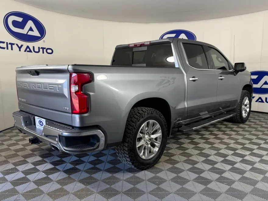 2020 Chevrolet Silverado 1500 LTZ photo 1