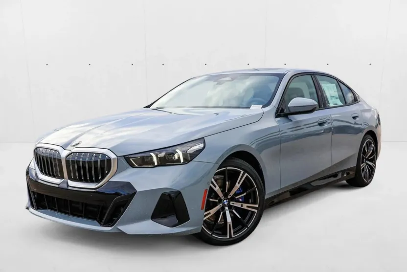 2025 Bmw 530i xDrive Sedan photo 1