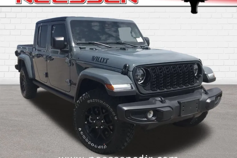 2025 Jeep Gladiator Willys photo 1