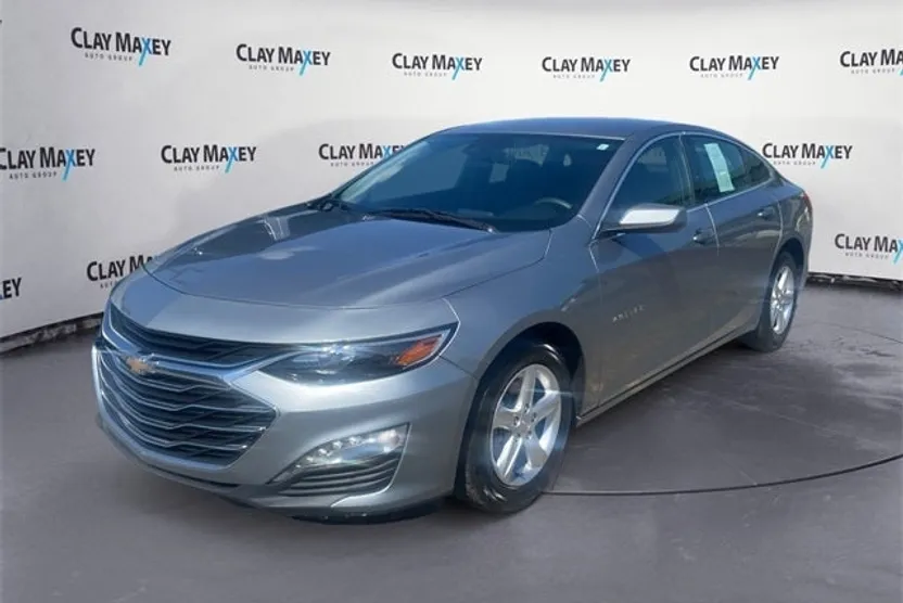 2024 Chevrolet Malibu 1LT photo 1