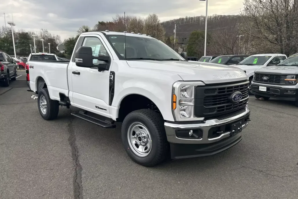 2025 Ford F-350 XL photo 1