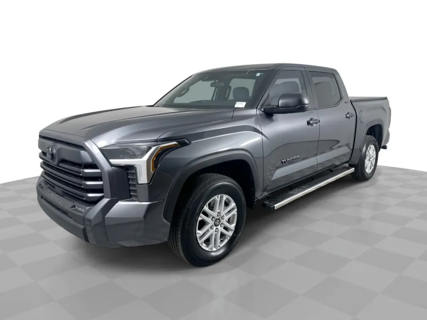 2025 Toyota Tundra SR5 photo 1