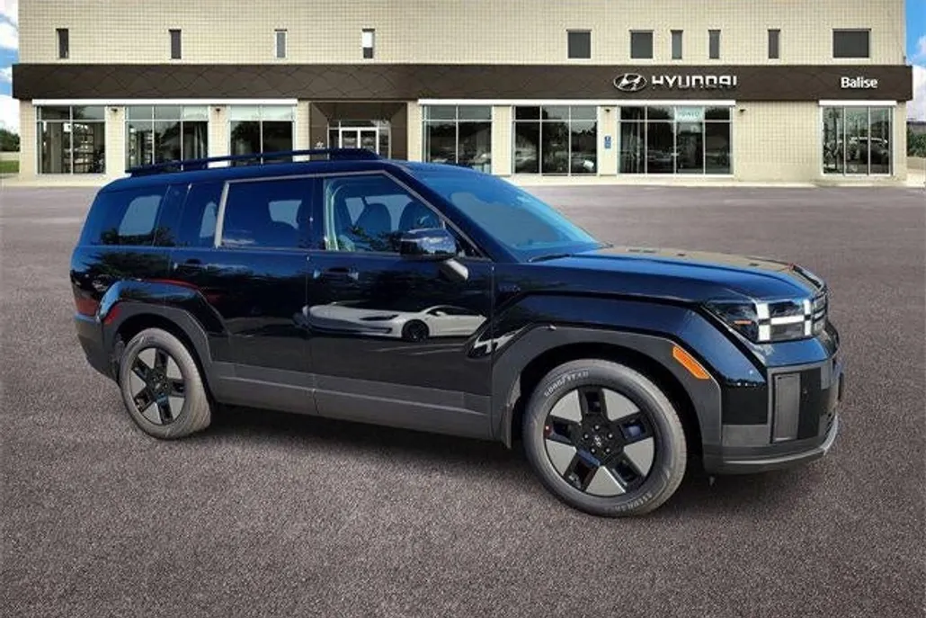 2026 Hyundai Santa Fe SEL photo 1