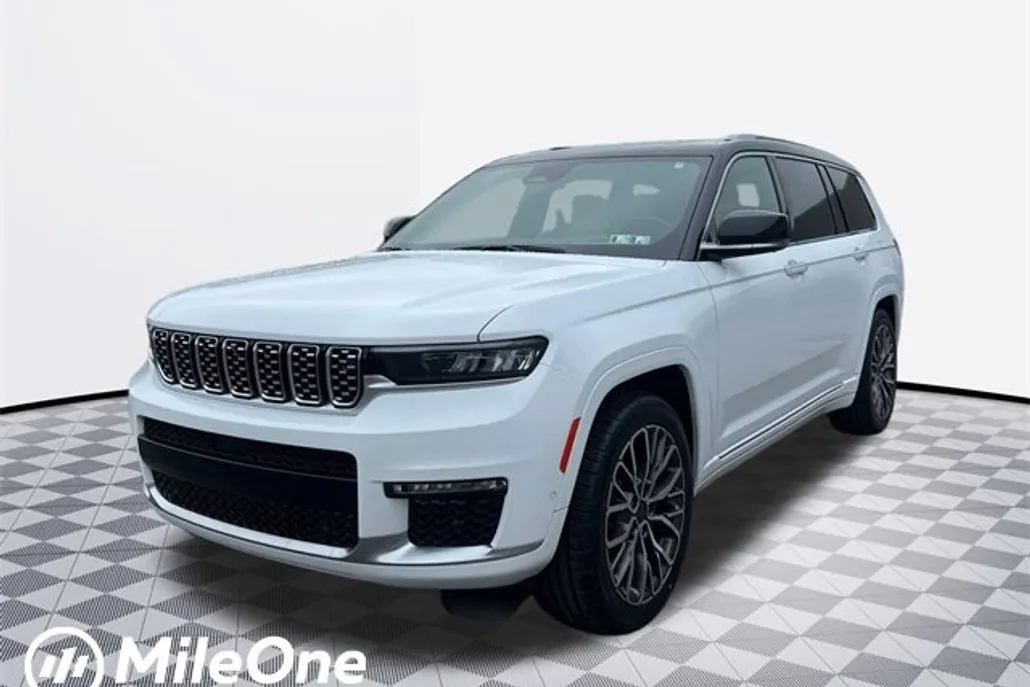 2023 Jeep Grand Cherokee L Summit photo 1