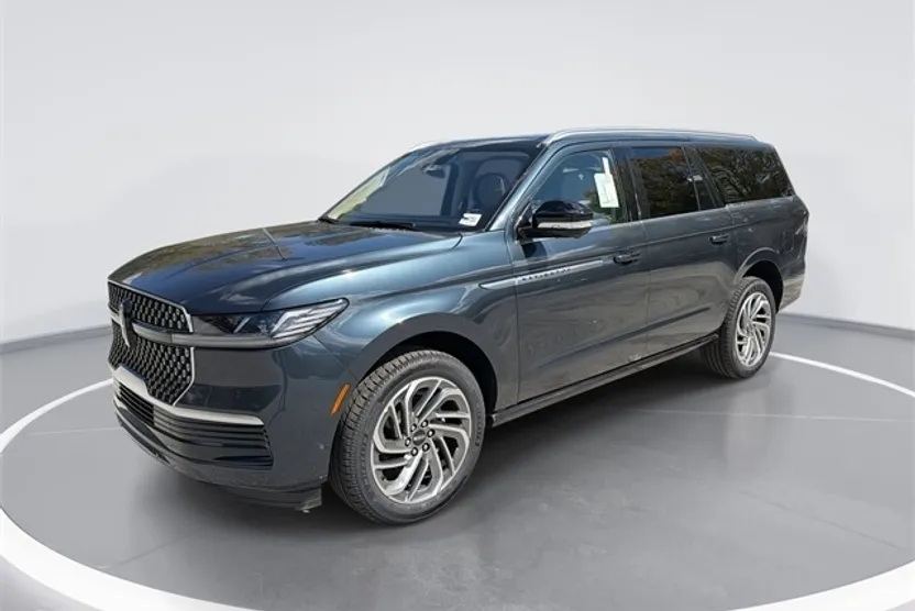 2025 Lincoln Navigator L Reserve photo 1