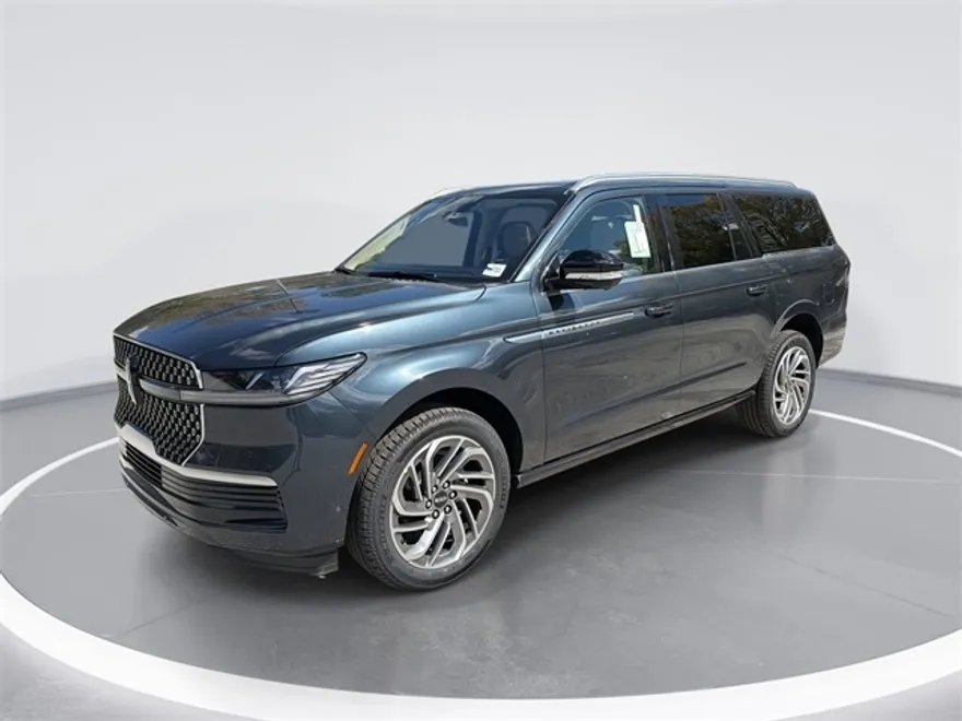 2025 Lincoln Navigator L Reserve photo 1