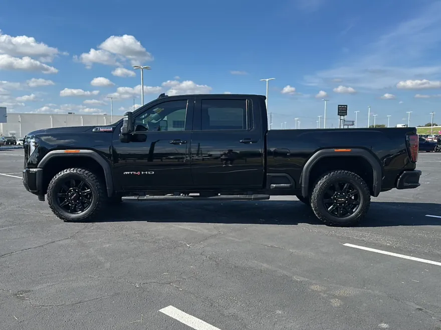 2024 Gmc Sierra 2500 HD AT4 photo 1