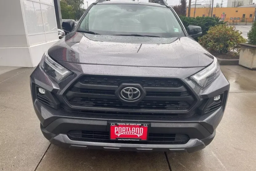 2022 Toyota RAV4 TRD photo 1