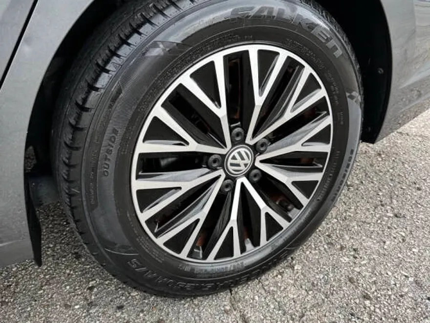 2021 Volkswagen Jetta S photo 1