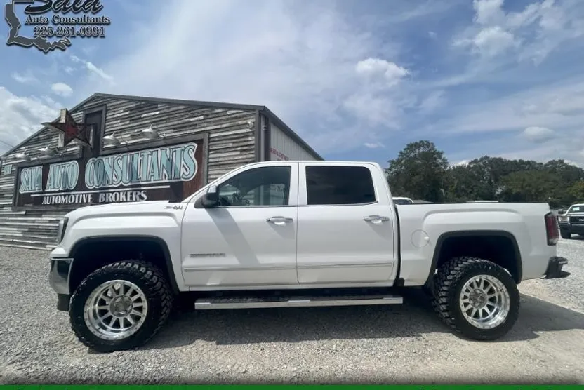 2018 Gmc Sierra 1500 SLT photo 1