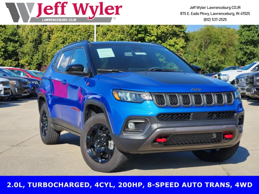 2024 Jeep Compass Trailhawk photo 1