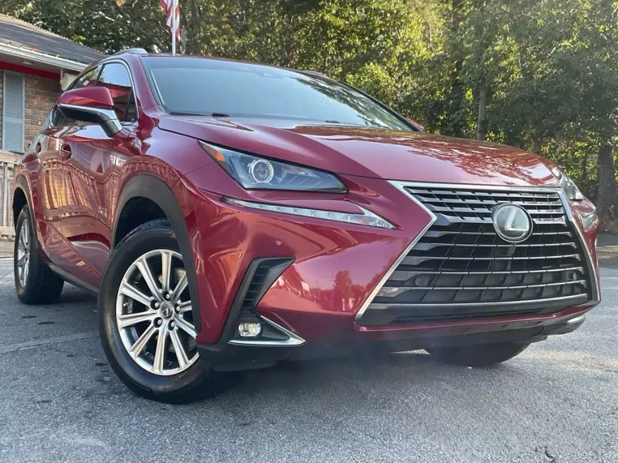2019 Lexus NX 300 Luxury photo 1