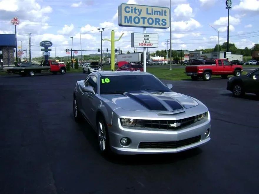 2010 Chevrolet Camaro LS Coupe photo 1