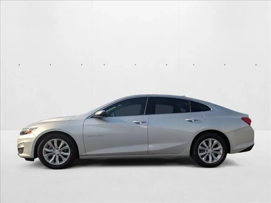 2019 Chevrolet Malibu 1LT photo 1