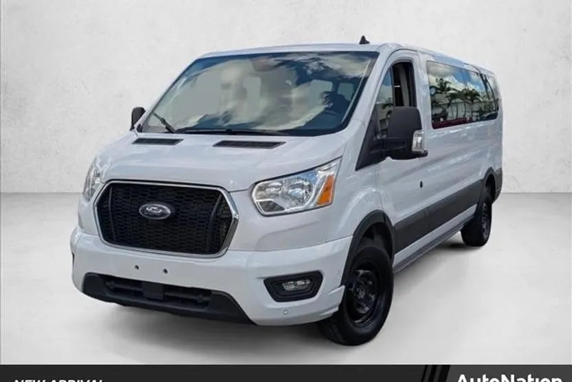2021 Ford Transit Passenger XLT photo 1