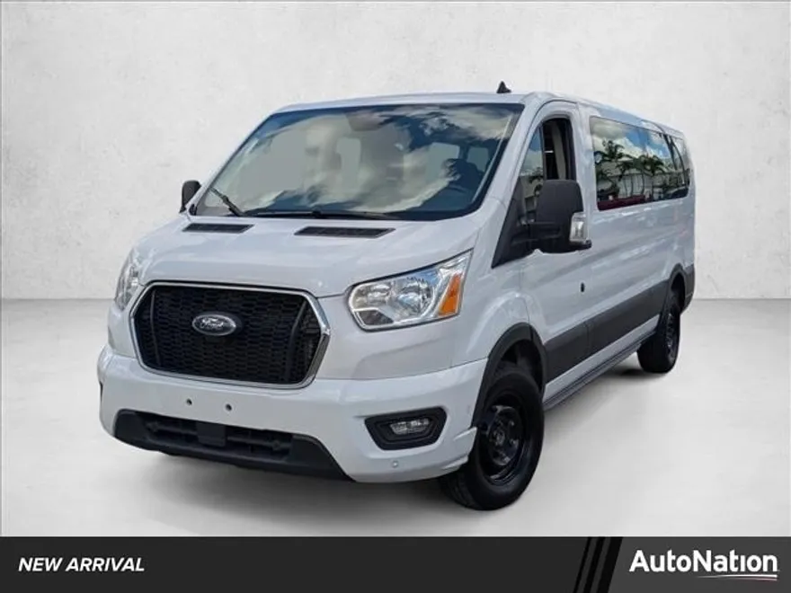 2021 Ford Transit Passenger XLT photo 1