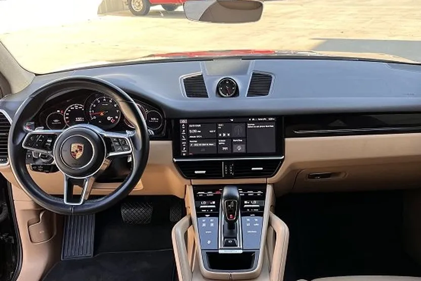 2019 Porsche Cayenne photo 1