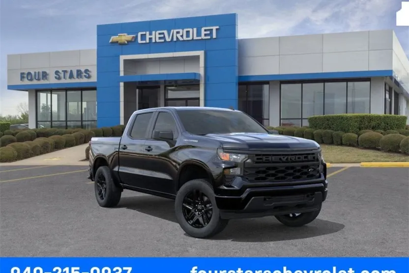 2026 Chevrolet Silverado 1500 Custom photo 1