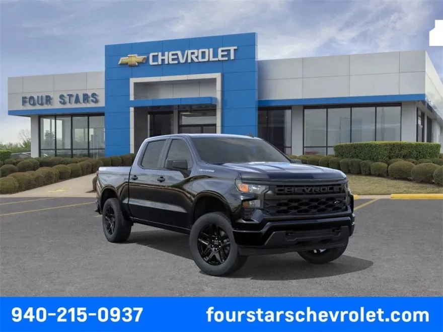 2026 Chevrolet Silverado 1500 Custom photo 1