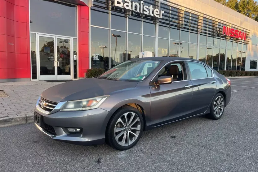 2015 Honda Accord Sport photo 1