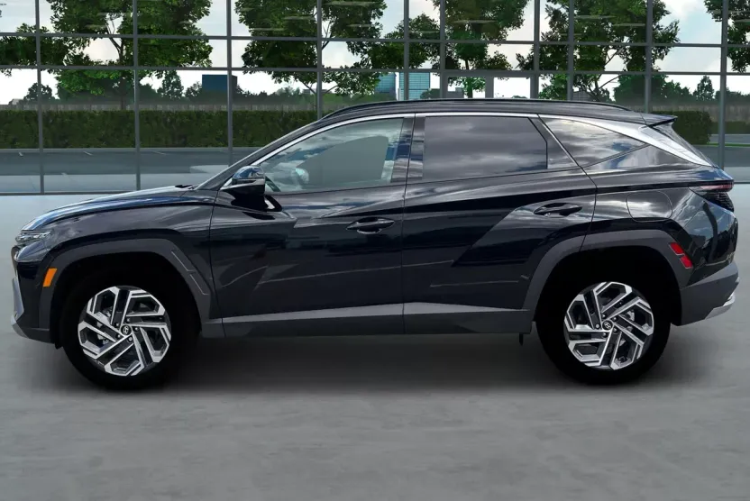 2025 Hyundai Tucson Hybrid Limited photo 1