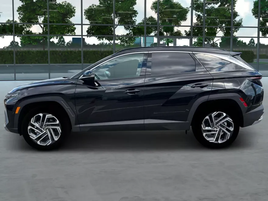 2025 Hyundai Tucson Hybrid Limited photo 1