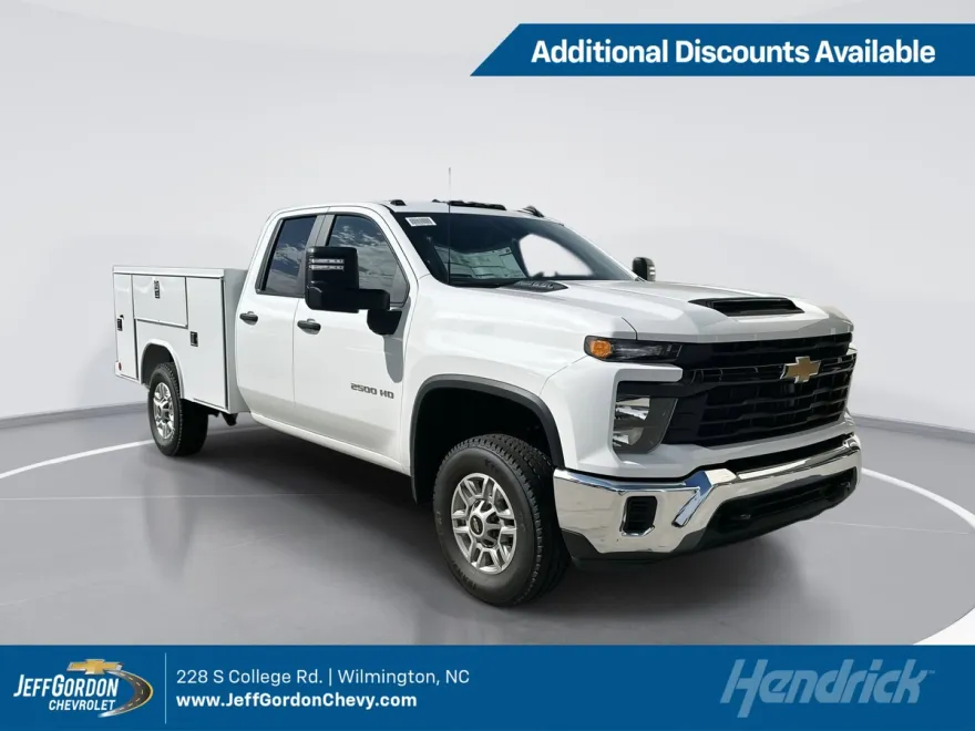 2025 Chevrolet Silverado 2500HD photo 1