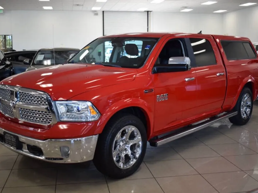 2016 Ram 1500 Laramie photo 1