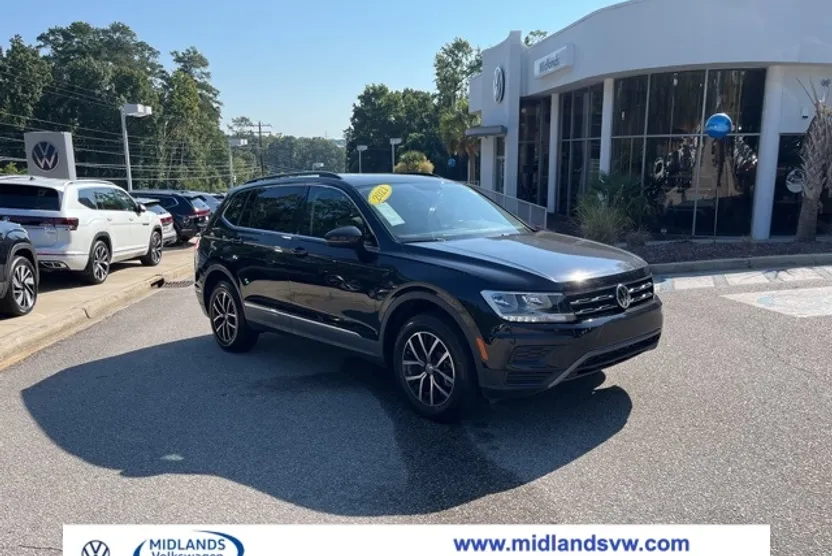 2021 Volkswagen Tiguan R-Line Black SEL photo 1