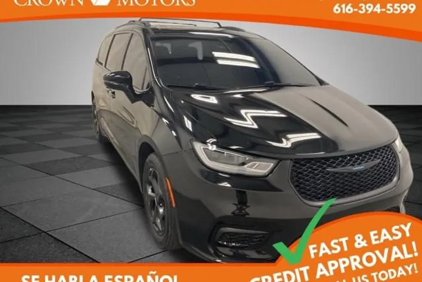 2021 Chrysler Pacifica Hybrid Limited photo 1