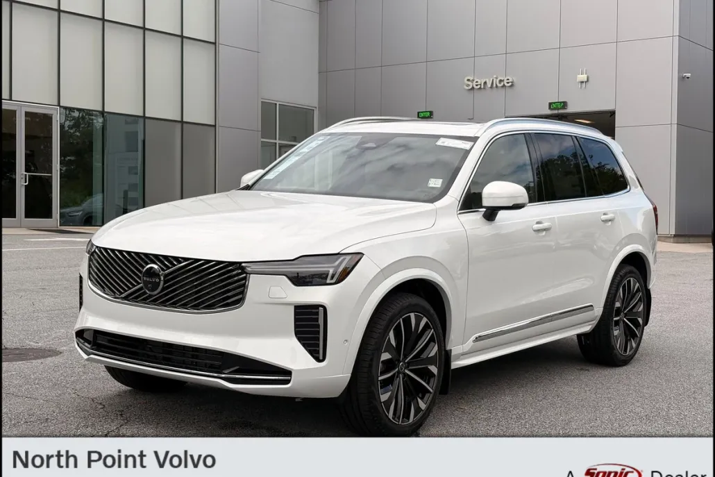 2026 Volvo XC90 Plus photo 1