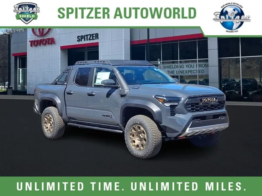 2025 Toyota Tacoma Trailhunter photo 1