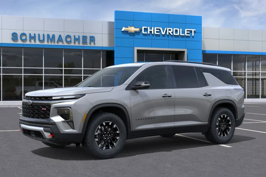 2026 Chevrolet Traverse Z71 photo 1