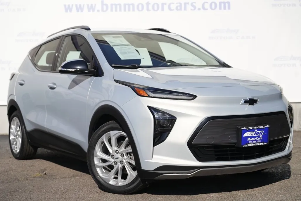 2022 Chevrolet Bolt EUV photo 1