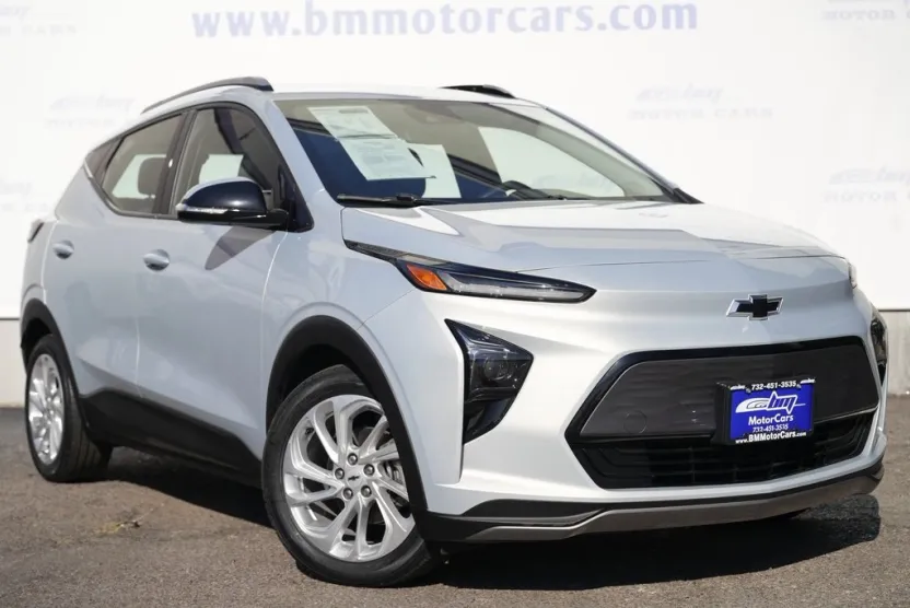2022 Chevrolet Bolt EUV photo 1
